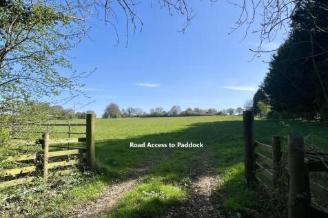 Entrance to the paddock forming part of Lot 1.jpg