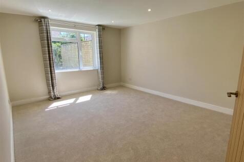 Sitting Room.JPEG