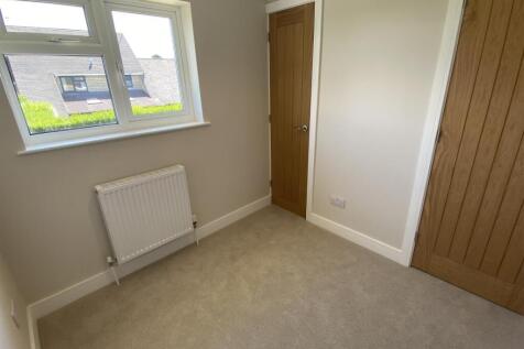 Bedroom 3.JPG