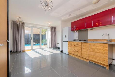 home-131.jpg