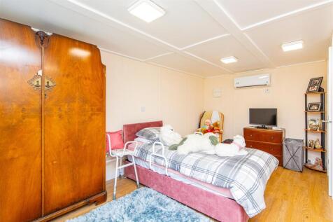 home-1041.jpg