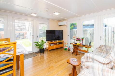 home-1046.jpg