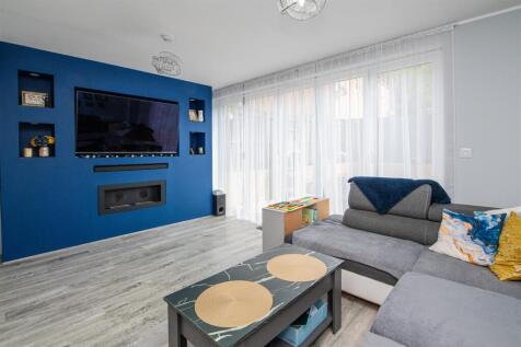home-166.jpg