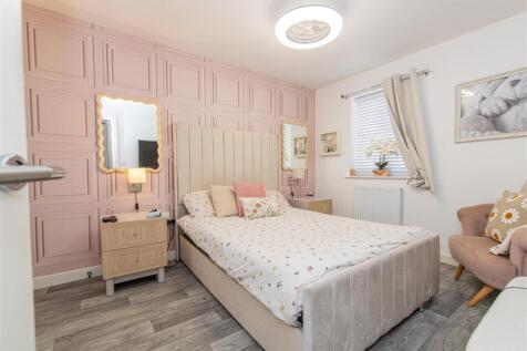 home-06.jpg