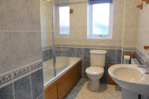 HOUSE BATHROOM