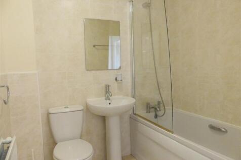 HOUSE BATHROOM