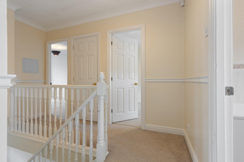 4 Manor Grange, Shepley 19_297.png