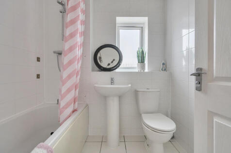 1368988568ee52b02b92b