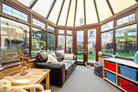 ef63bee1015c4fe8bf95068477d0d479