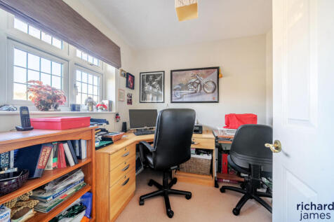 7072e7d1b24940c6ba2479dc8fae3b26