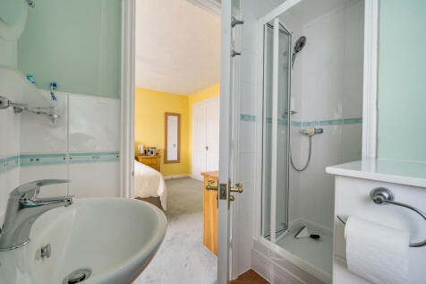 137419619690374eb5d1e4