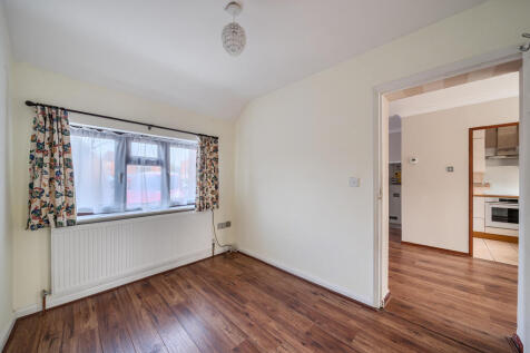 1381115116915bc0021f93