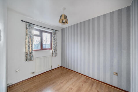 1381115176915bc4d5fb04