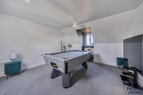 09f31244b64e4efa957e406f1a09bcf9