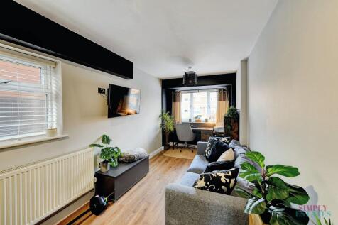 Bedroom 4 / Study