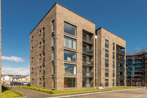 158_QueenswaterAp...