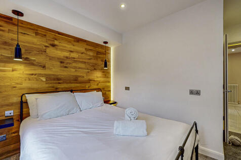 33-print-34B West...
