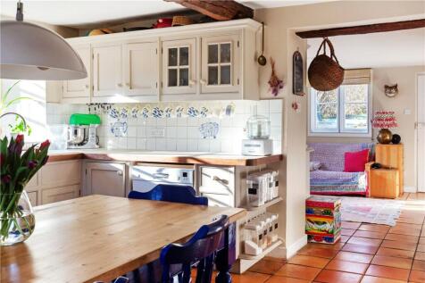 Kitchen Family Room