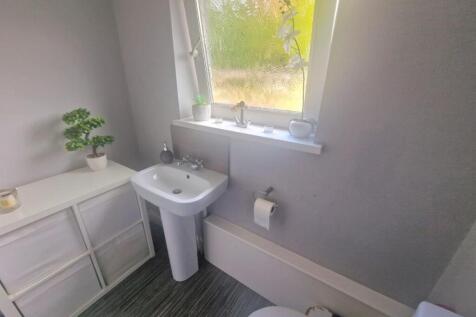 Ground Floor Shower Room
