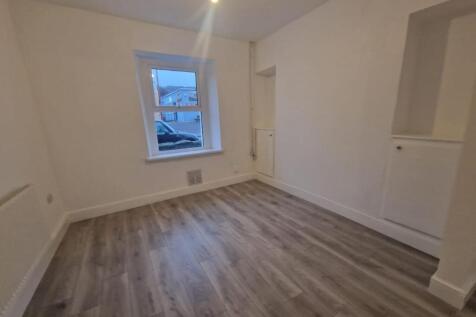 Open Plan Lounge / Dining Room