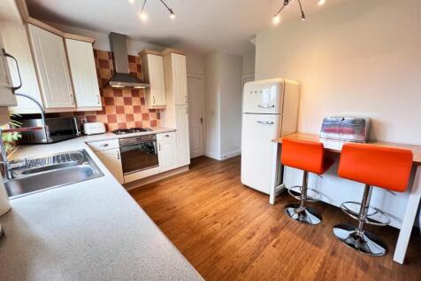 Kitchen / Breakfast Room