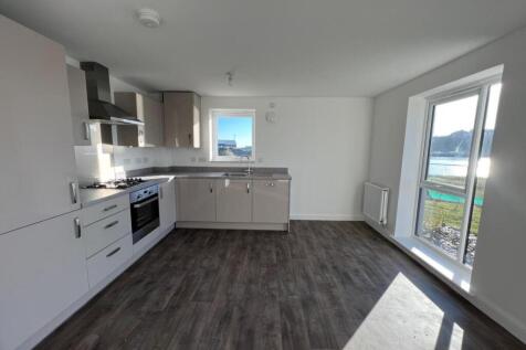 Open Plan Living Room / Kitchen