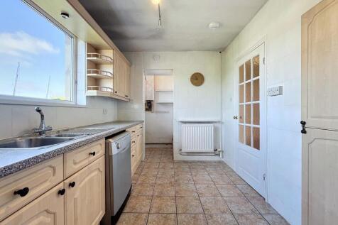 Kitchen to Utility