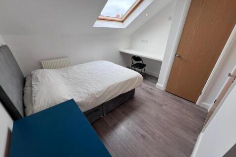 Double Bedroom