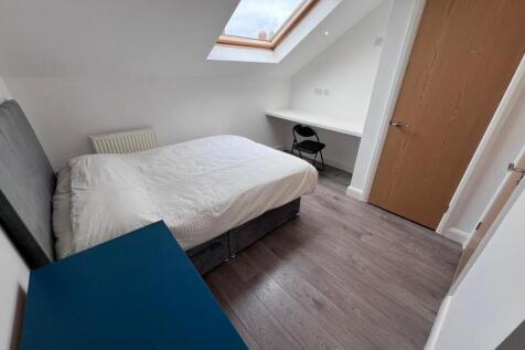 Double Bedroom