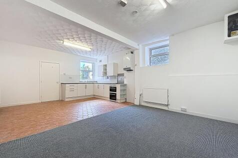 Flat 1 - Lounge / Kitchen