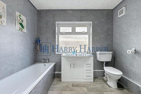 Ground Floor Bathroom