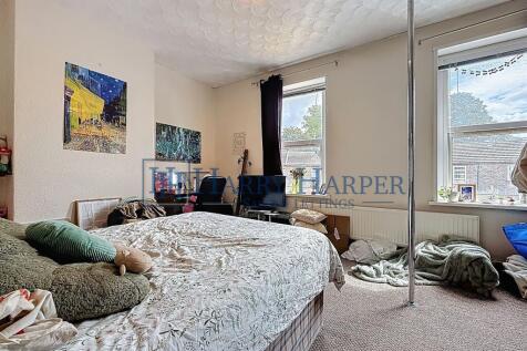 First Floor Front Bedroom