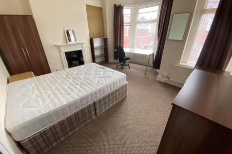 First Floor Front Bedroom