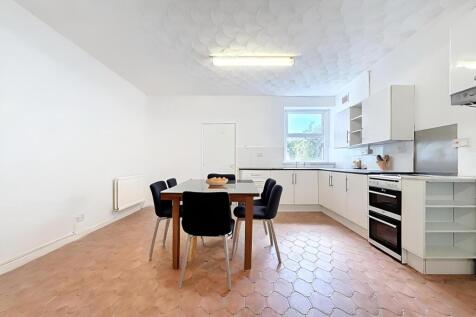 Flat 1 - Kitchen