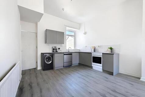 Flat 2 -Kitchen