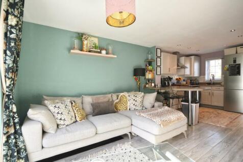 Open Plan Kitchen/Diner/Sitting Room