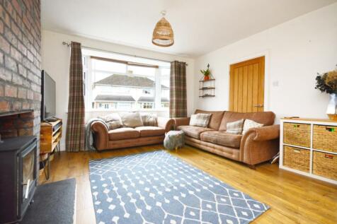 Sitting/Dining Room