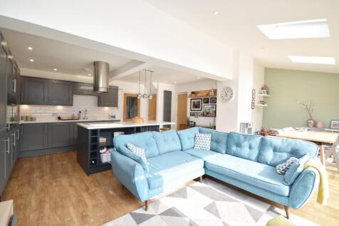 Open Plan Kitchen/Family/Dining Room