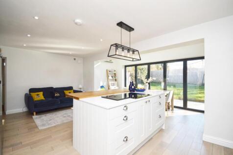 Open Plan Kitchen/Dining/Family Room