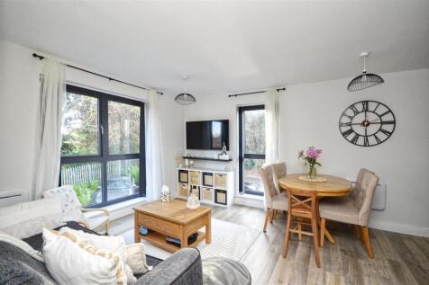 Open Plan Living/Kitchen