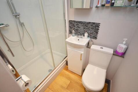 En Suite Shower Room