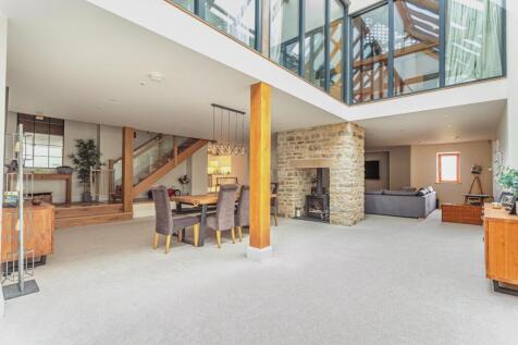Sitting/Dining/Family Room