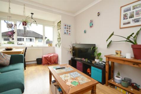 Sitting / Dining Room
