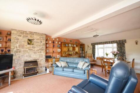 Sitting/Dining Room