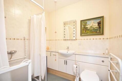 En Suite Shower Room