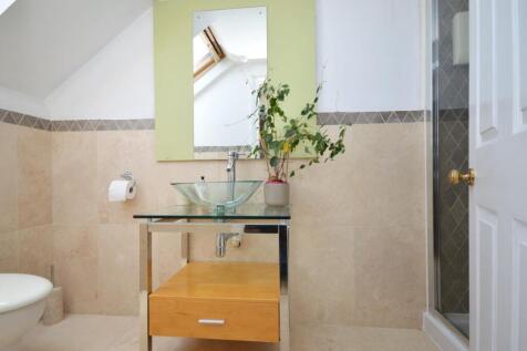 En Suite Shower Room
