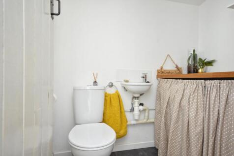 Utility Room/W/C