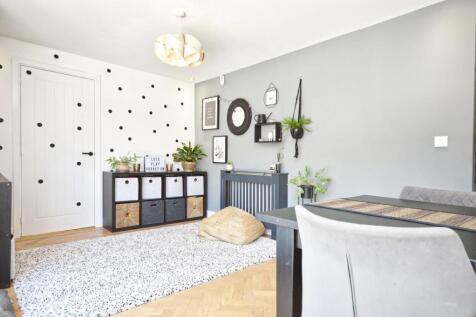 Open Plan Kitchen/Dining/Family Room