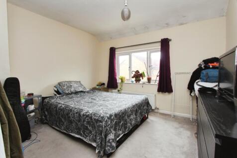 pbox-bedroom-308427.JPG