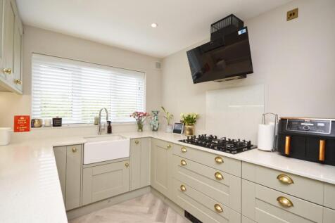 Open Plan Kitchen/Living Room